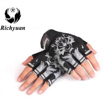 Children's Semi-Finger Anti-Slip Gloves with Wolf Print