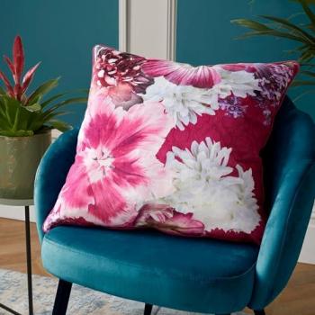 Laurence Llewelyn‑Bowen Pink Mayfair Lady Luxus-gefülltes Kissen aus Samt