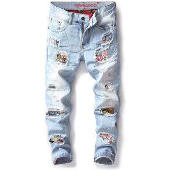 Jeans Découpés et Brodés – Style Patchwork Homme