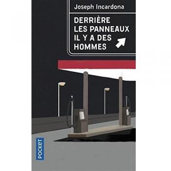 Derrière Les Panneaux, Il Y A Des Hommes