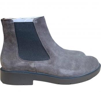 Stivaletti da donna Geox Spherica EC1 in pelle scamosciata