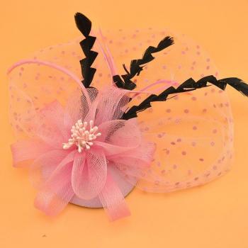 Femme mariage chapeau negro