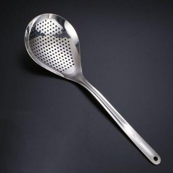 Cucharón de acero inoxidable