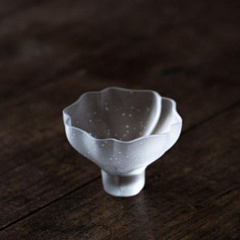 WIZAMONY Black Petal Tea Cup