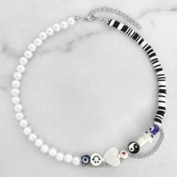 Collar de perlas asimétricas con cuentas de arcilla de mariposa rosa para mujer, joyería Y2K con cara sonriente