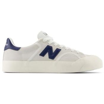 New Balance 100 SDA Reflective Sneakers – UK Size 9, Unisex