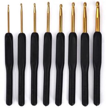 8Pcs Crochet Needles Set 2.5mm-6mm Plastic Handle for Knitting