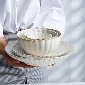 Flower Shape Bowls