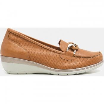 Mocasines de mujer color marrón de 24HRS con cuña de piel