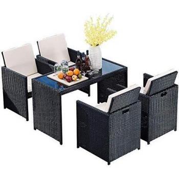 Courtyard Wicker Chair Set with Table