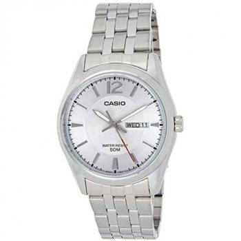 Casio MTP1335D‑7A – Montre sportive argentée, calibre 44,3 × 38 mm