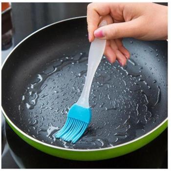 Multi-Purpose Silicone Brush for Pastry and BBQ