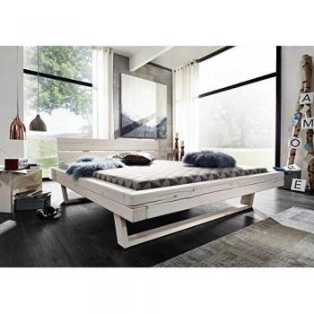 Balkenbett 180 × 200 cm in Weiß – echtes Fichtenholz – Modell #711