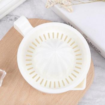 Portable Citrus Squeezer