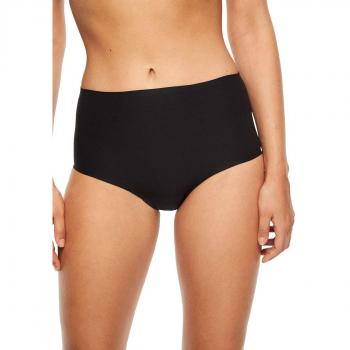 Lace & Net Essentials