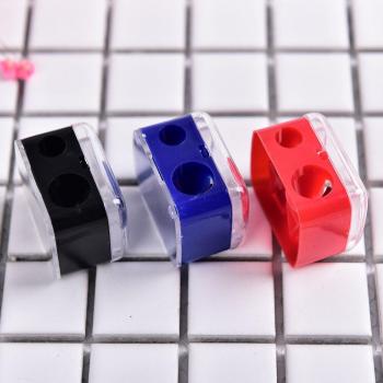 Taille-crayon à double ouverture pour cosmétiques