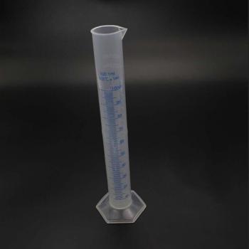 Tube gradué en plastique 100ml