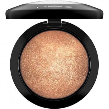 MAC Mineralize Skinfinish Highlighter 10 g Gold Deposit