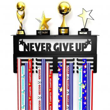 Porte-médailles et trophées « Never Give Up », finition noire