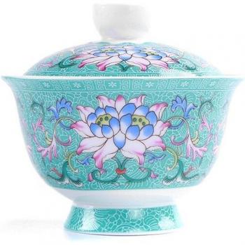 Traditionelle chinesische Tee-Schalen aus Porzellan