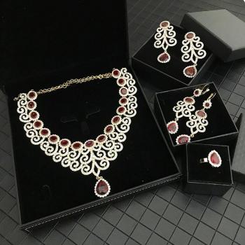 Luxurious Bridal Jewelry Set with Brooch
