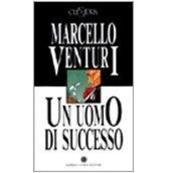 Un uomo di successo. La cintura di sicurezza