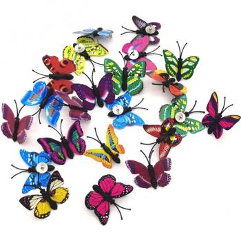 Vibrant Thumb Tacks Set
