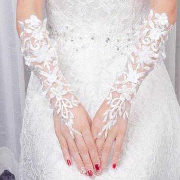Pearl Embellished Bridal Gloves
