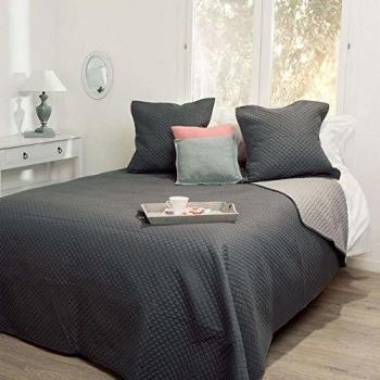 Ensemble matelassé pour lit avec 2 housses de coussin