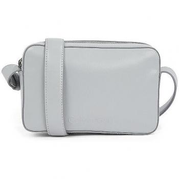 Bolso Calvin Klein con logo y cremallera en el frente