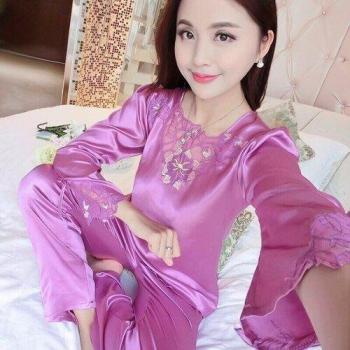 Seda Satinada para Mujer Elegante