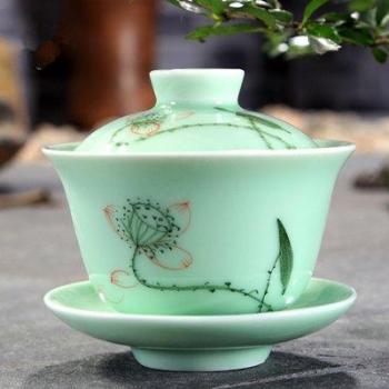 Fish Relief Cup and Bowl Set with Saucer