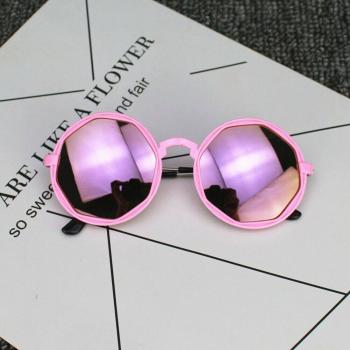 Bunte Spielzeug-Sonnenbrille für Kinder