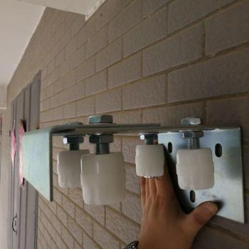 Dual Nylon Roller for Slide Gate with Bracket