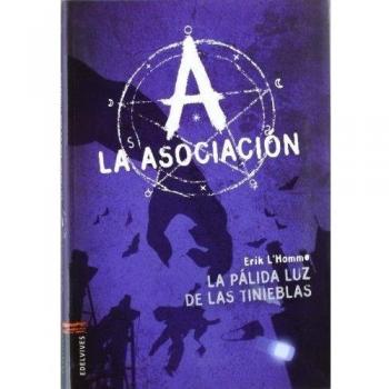 La pálida luz de las tinieblas