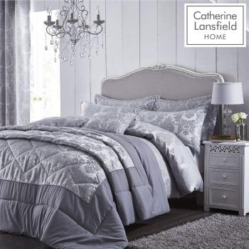 Catherine Lansfield's Silver Damask Jacquard Double Duvet Cover Set