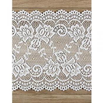 Chemin de table rétro en dentelle blanche 9m