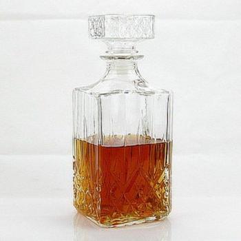 Vertedor de Vino Cuadrado 800 ml