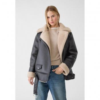 Stradivarius Oversize-Fliegerjacke in Braun mit Teddy-Innenfutter L für Frauen