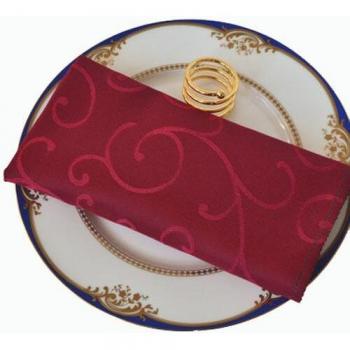 Serviette carrée satinée – Touché chic pour mariages