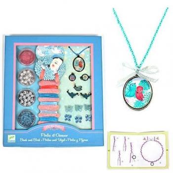 Collares de Perlas y Pájaros