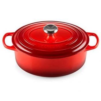 Le Creuset 27cm Oval Shaped Dutch Oven in Cherry Red