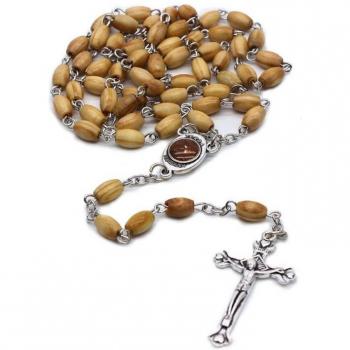Collier moines et saint en bois