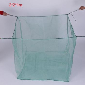 Clôture sécurisée anti-dérapage pour cages d’élevage de poisson