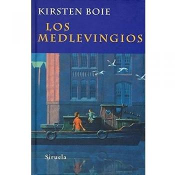 Los medlevingios: Una novela policiaca fantástica en cuatro partes (Tapa dura).