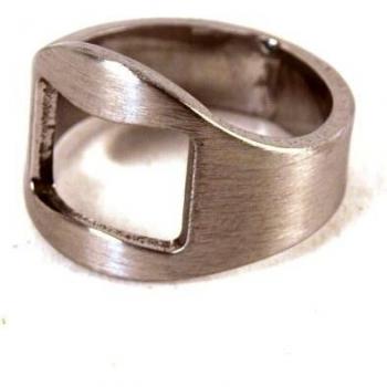 Metall-Flaschenöffner-Ring mit elegantem Edelstahl‑Design
