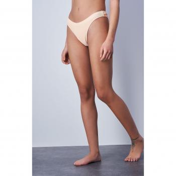 Slip bikini sgambato in nylon arricciato