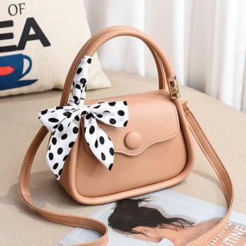 Kleine, Einfache Damen Tasche – 2022 Edition