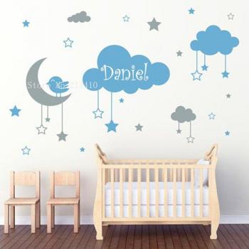 Lune et Petits Poussins