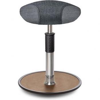 Ongo Triangel Hocker mit Chromfuß
